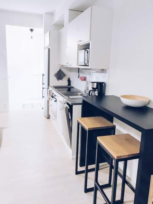 New Apartment Pearl Near Airport Вантаа Экстерьер фото